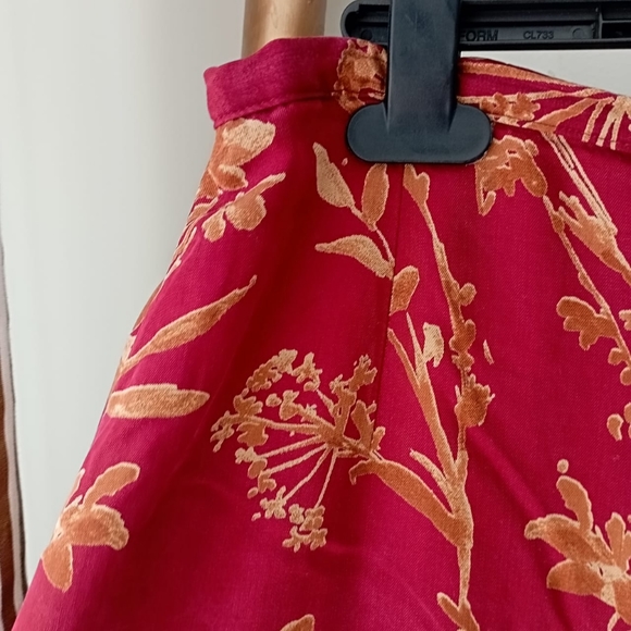 Luxury Spanish Brand Retro Red Maxi Skirt - Picture 6 of 11